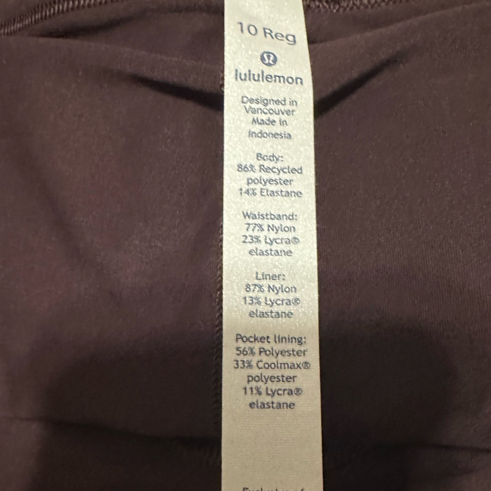 Lululemon skort - Picture 8 of 8